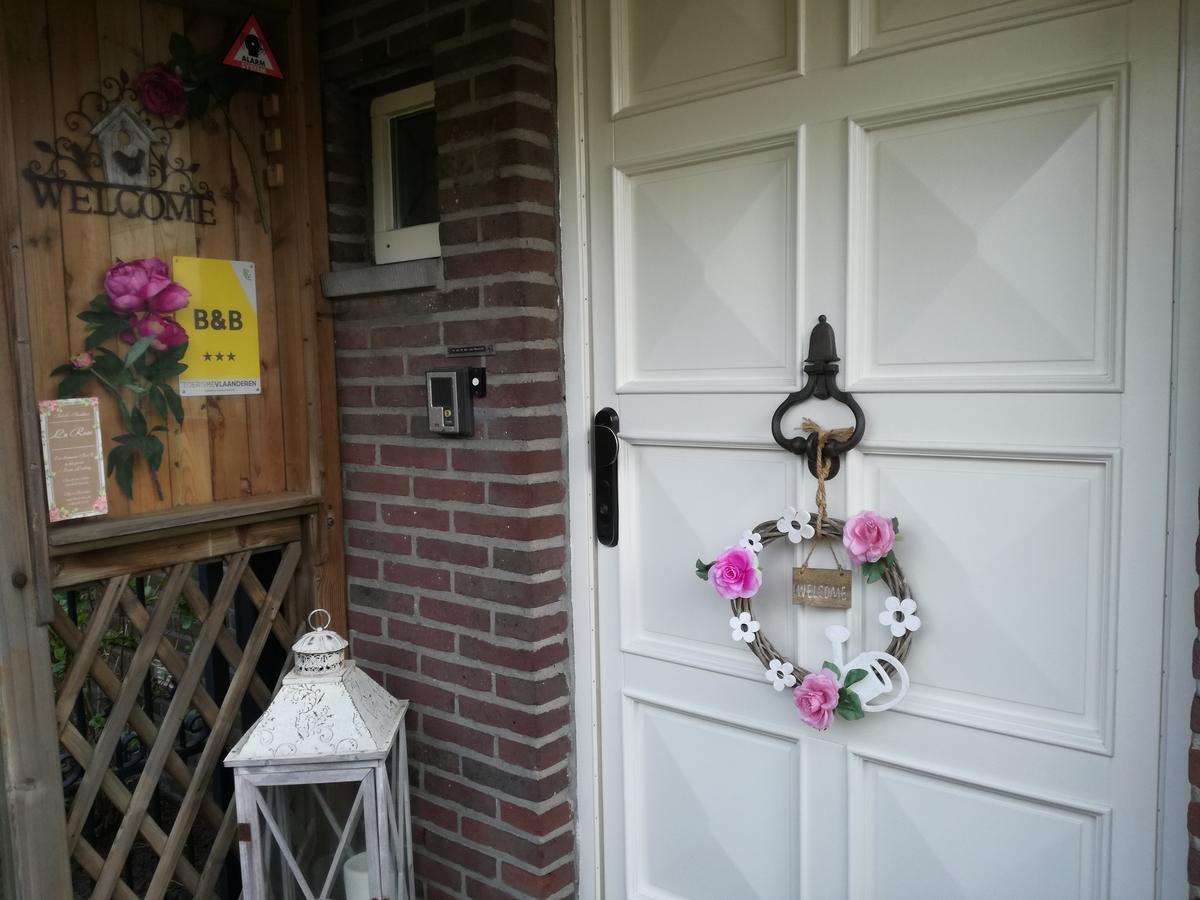 La Rose Bed and Breakfast NeerNeerpelt Exteriör bild